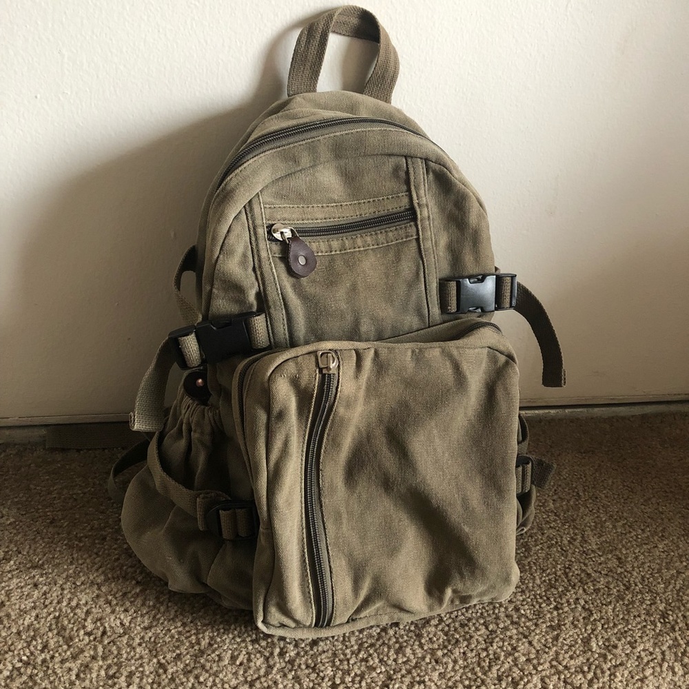 😁 Distressed Canvas Military-Style Backpack